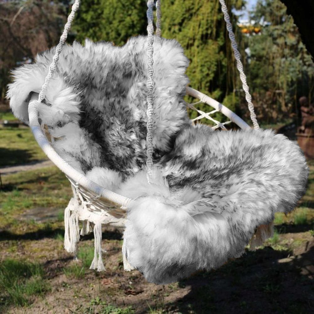 Ovčí kožešina muflon černá, přírodní 126-140 cm Ovčí kožešina muflon černá, přírodní 126-140 cm